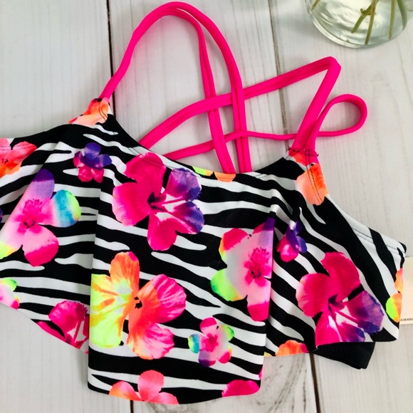 NWT 2 Pieces Swimsuit for Girl - Picture 3 of 4